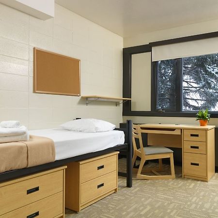 University Of Calgary - Seasonal Residence Exterior foto